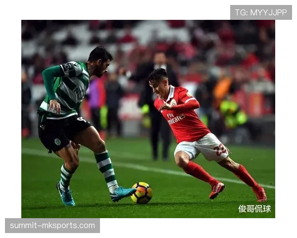 费内巴切战术革新引热议，新赛季能否延续强势表现？