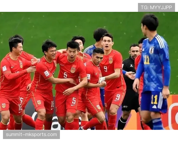 泰国队高压逼抢战术奏效,力克对手全取三分 泰国队高压逼抢战术奏效,力克对手全取三分