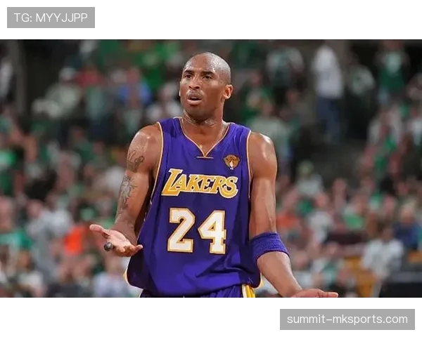 刷到科比·布莱恩特鞋柜那一帧，我的人生目标尴尬地缩水了